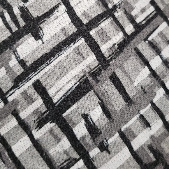 Karen Scott 3/4 Sleeve Grey Patterned Shirt - Picture 7 of 7